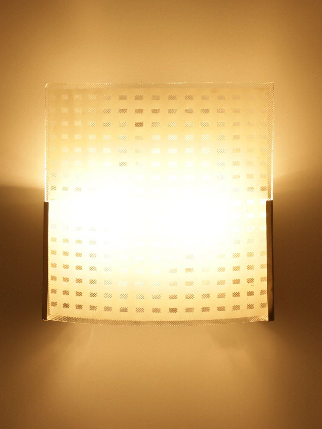 Devansh White Printed Contemporary Wall Mounted Lamp Price in India