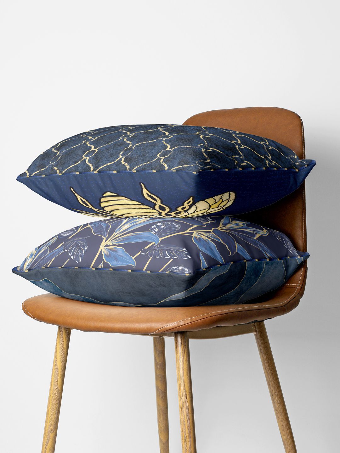 BIANCA Quick-Dry Geometric Polyester Anti-Wrinkle 2 Pcs Square Cushion Covers -16x16In