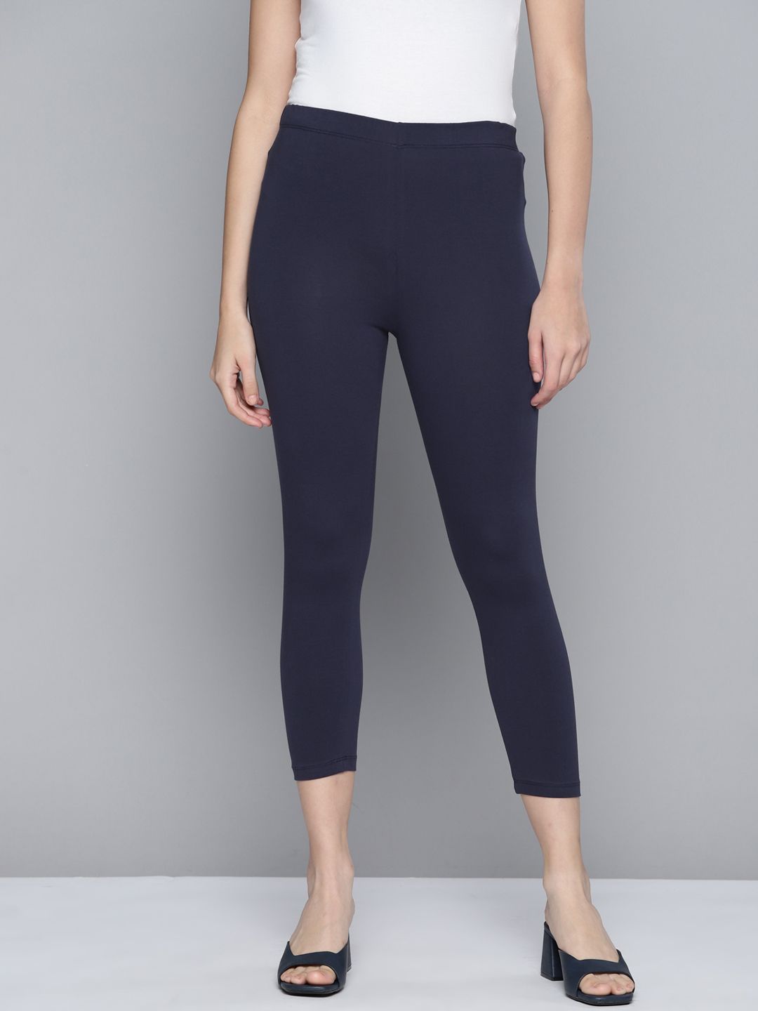 HERE&NOW Women Navy Blue Solid Ankle Length Leggings Price in India
