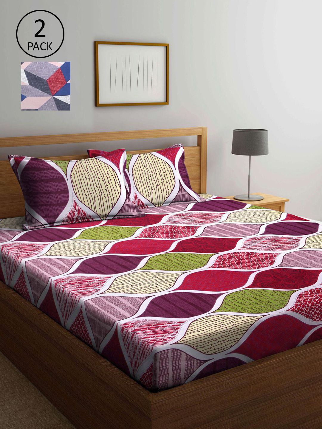 KLOTTHE Pack Of 2 Multicoloured Geometric 210 TC King Double Bedsheet With 4 Pillow Covers Price in India
