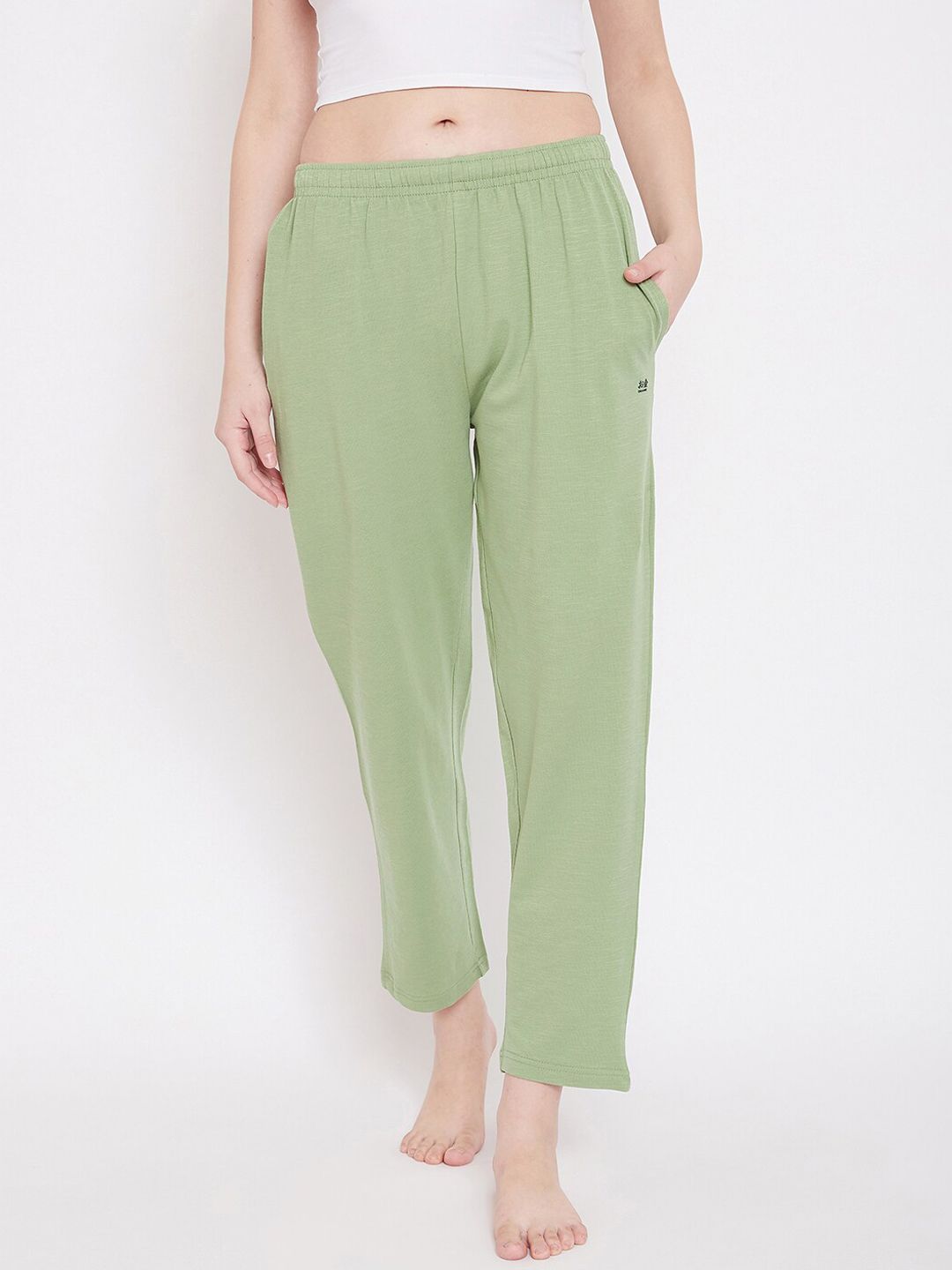 Okane Women Green Solid Straight Cotton Lounge Pants Price in India