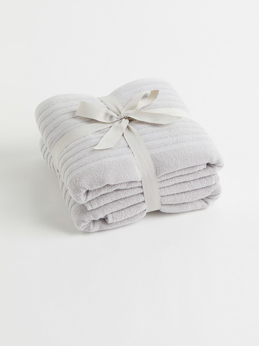 H&M Grey 2-pack Cotton Bath Towels Price in India