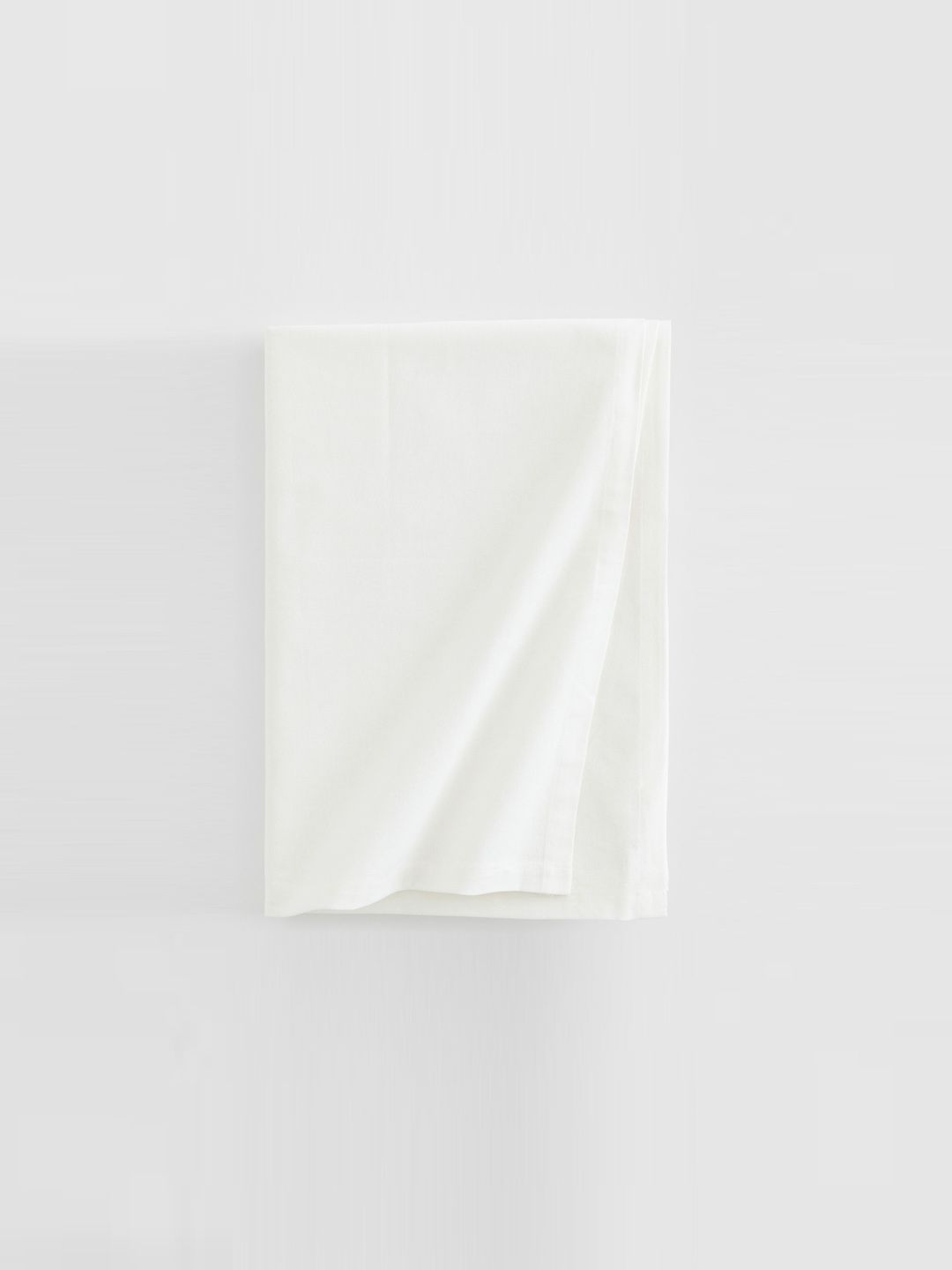 H&M White Self Design Cotton Tablecloth Price in India