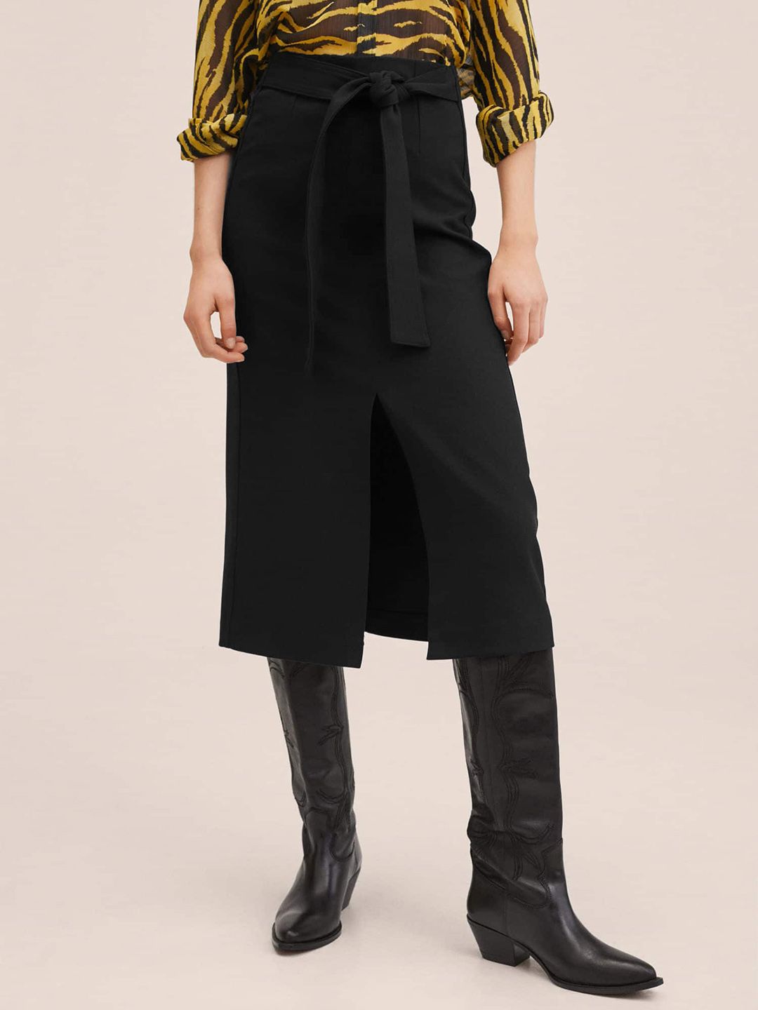MANGO Black Solid A-line Midi-Length Skirt