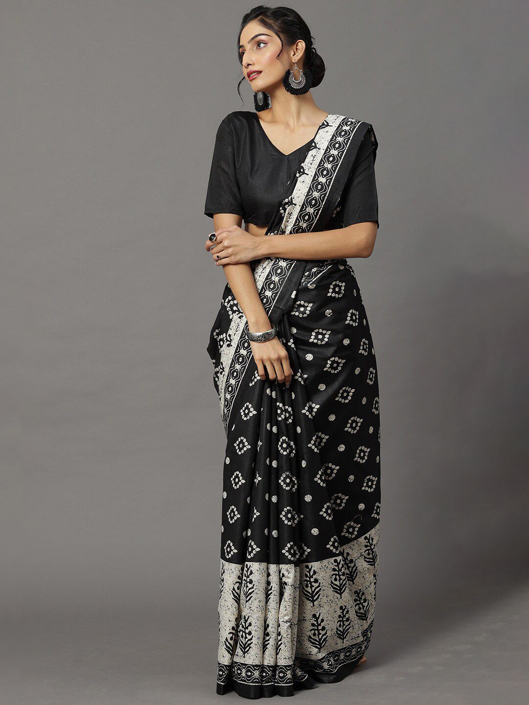 Mitera Black & White Bandhani Printed Bhagalpuri Art Silk Saree Price in India