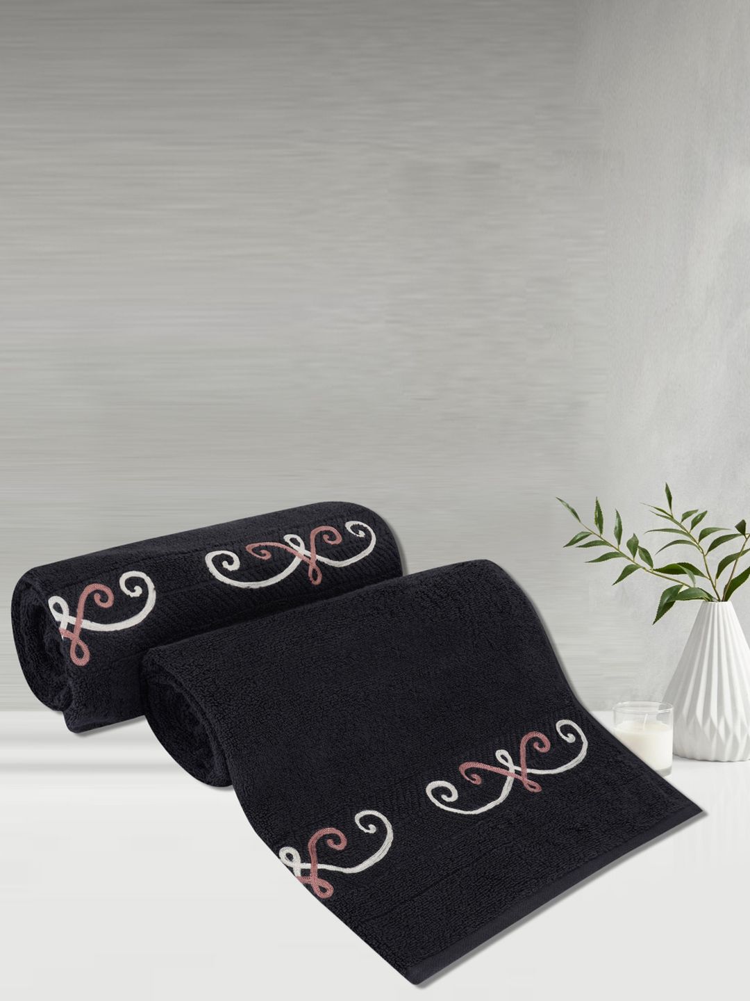 LUSH & BEYOND Set Of 2 Black & White Printed Pure Cotton 500GSM Bath Towels Price in India
