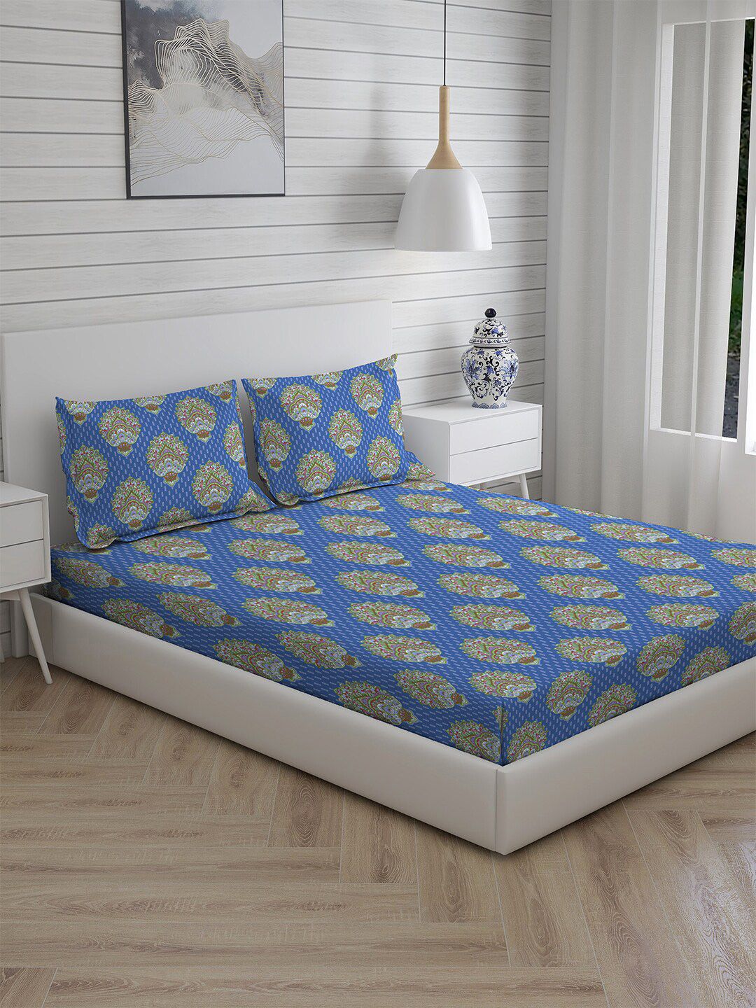 Layers Blue & Gold-Toned Motifs 144 TC Pure Cotton King Bedsheet with 2 Pillow Covers Price in India