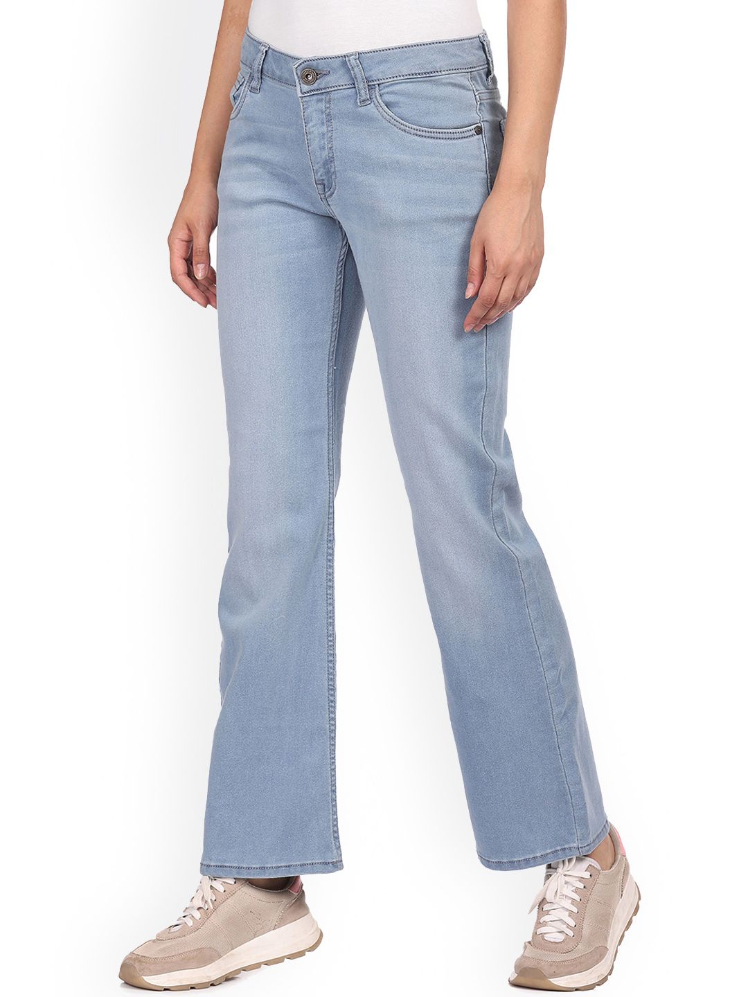 Sugr Women Blue Wide Leg Light Fade Jeans Price in India