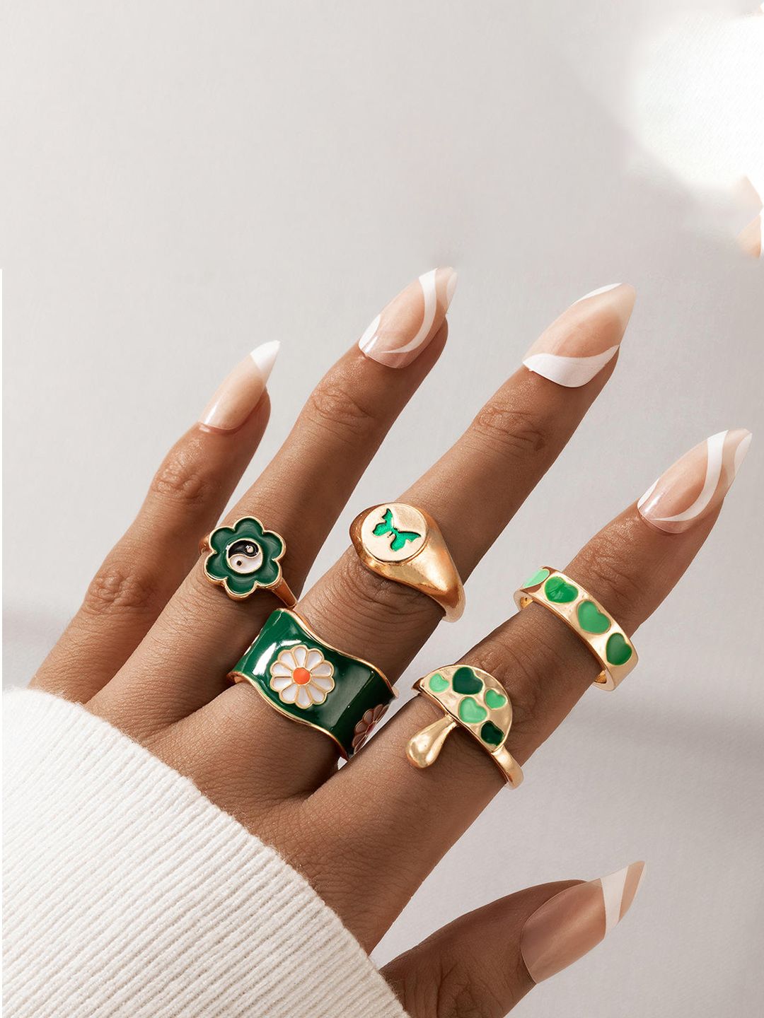 Jewels Galaxy Women Set of 5 Green Finger Rings Price in India