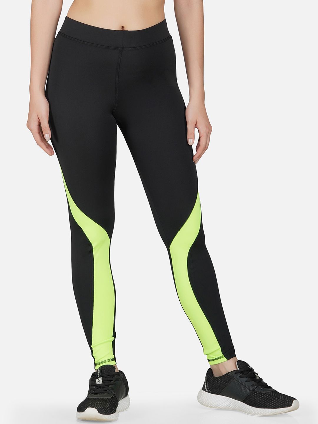 IMPERATIVE Women Black & Fluorescent Green Colourblocked Slim Fit Dry Fit Yoga Tights Price in India