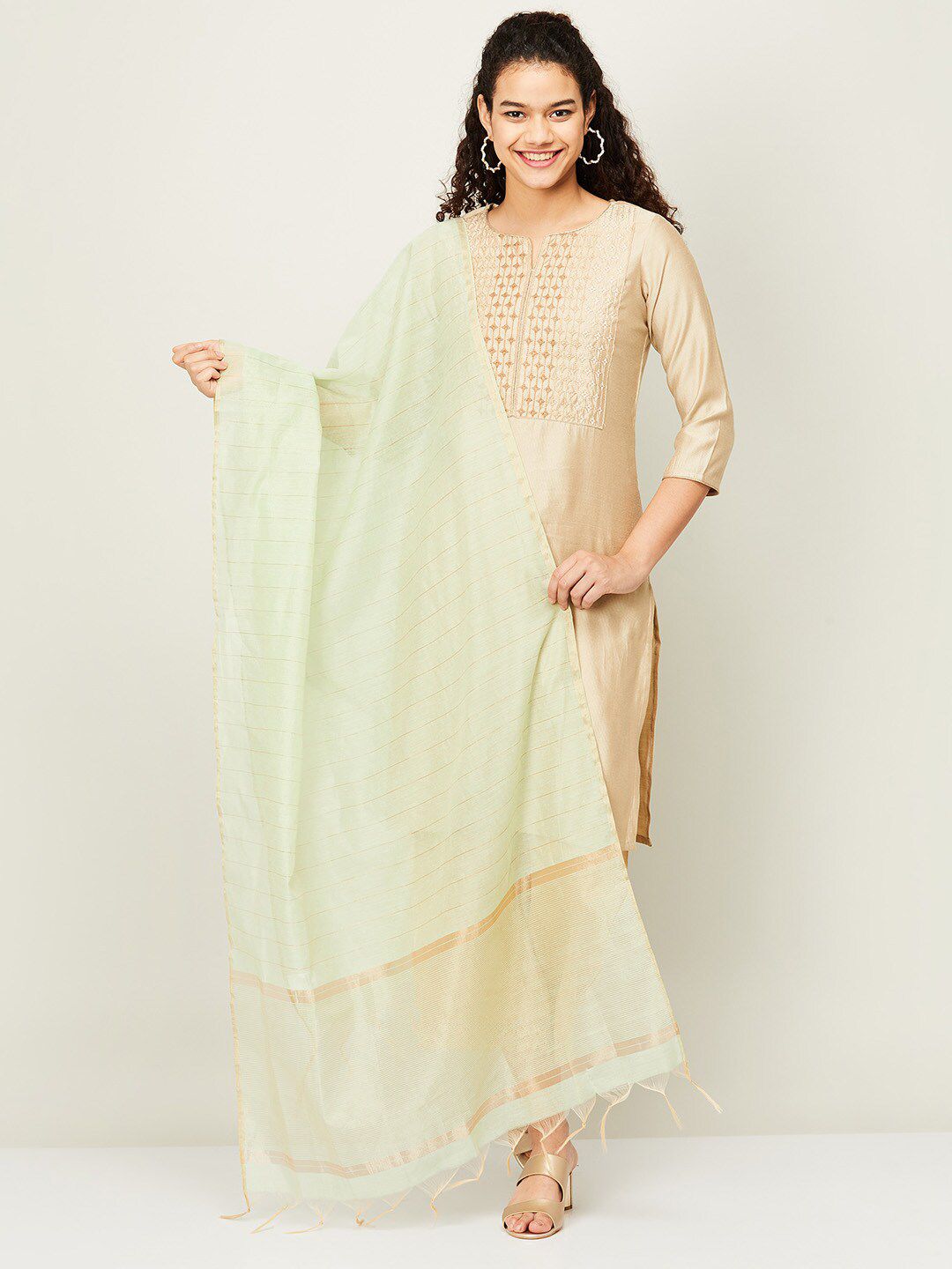 Melange by Lifestyle Women Beige & Gold-Toned Chanderi Dupatta