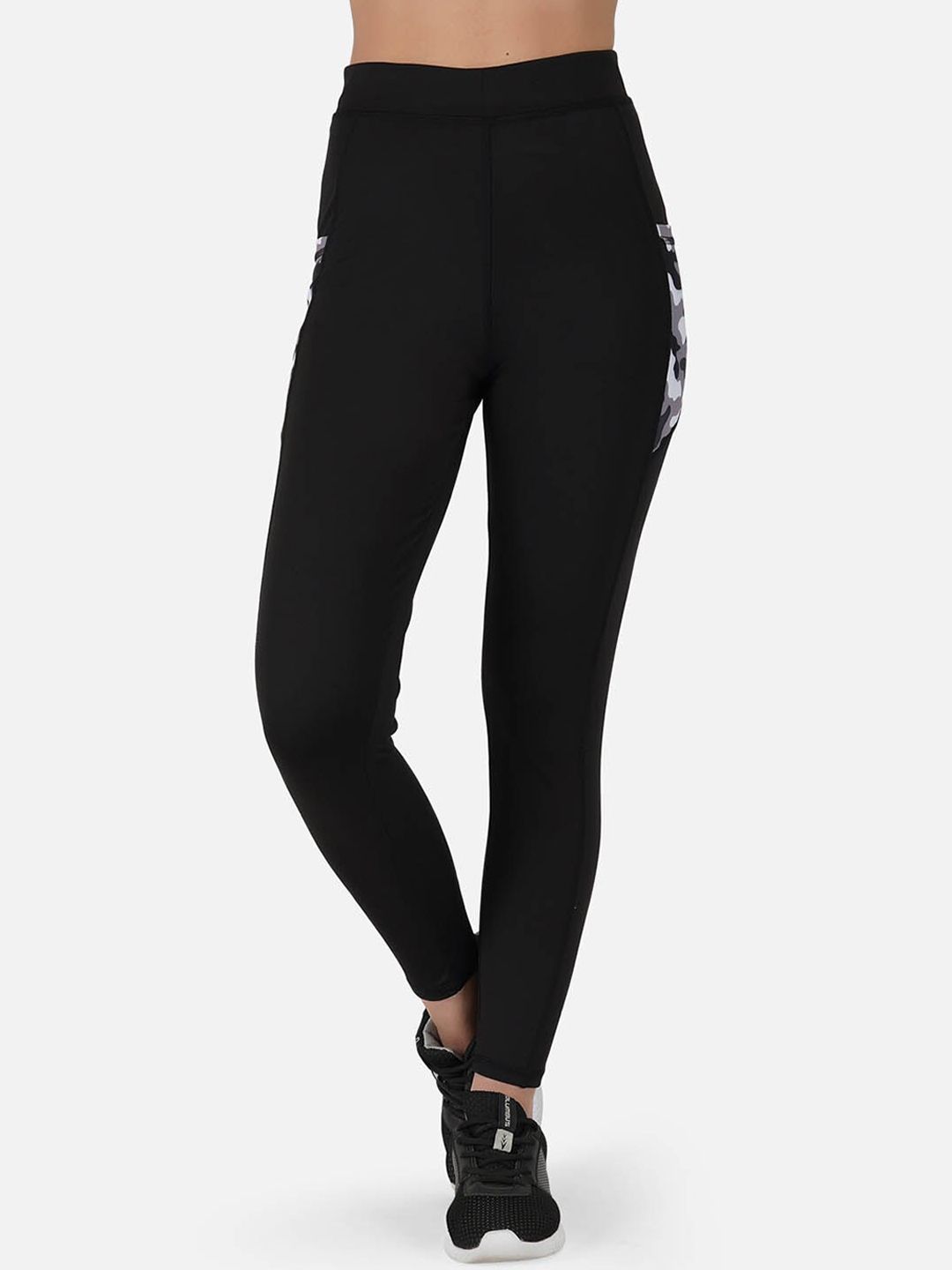 IMPERATIVE Women Black Dry-Fit Slim-Fit Ankle-Length Tights Price in India