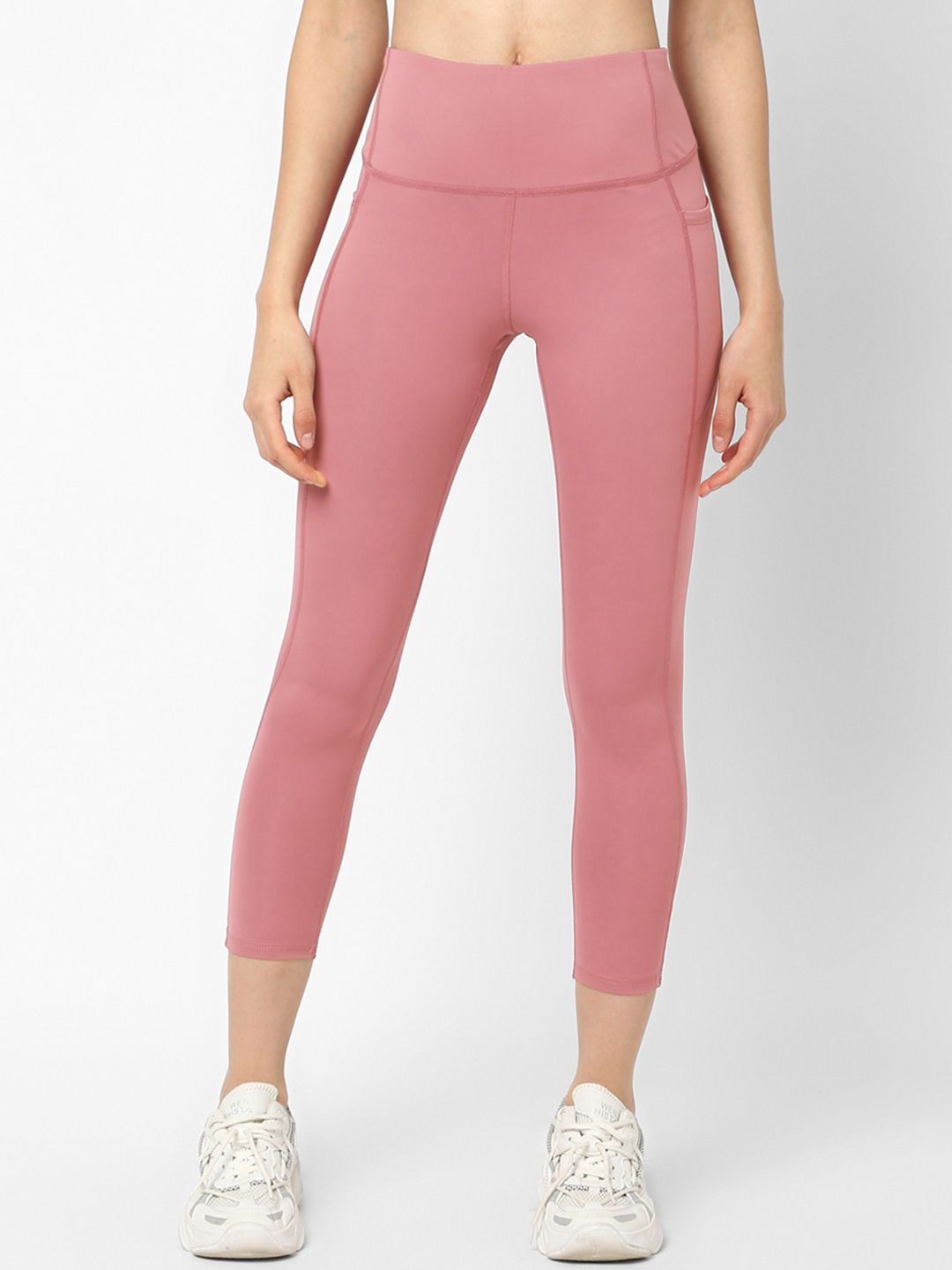 JerfSports Women Pink Solid Crop Tights Price in India