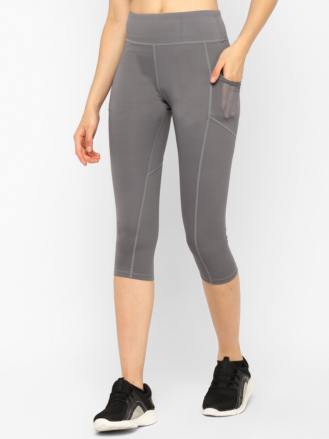 JerfSports Women Grey Solid Three Quarter Tights Price in India