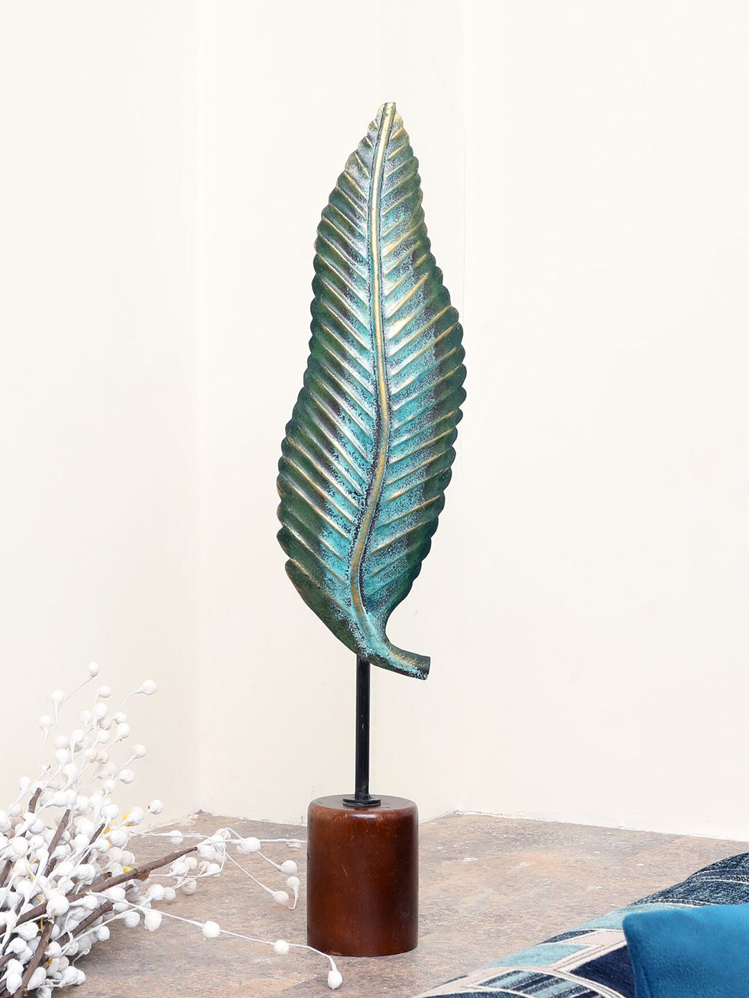 vedas Metalic-Toned & Blue Leaf-Shaped Table Decor Showpiece Price in India