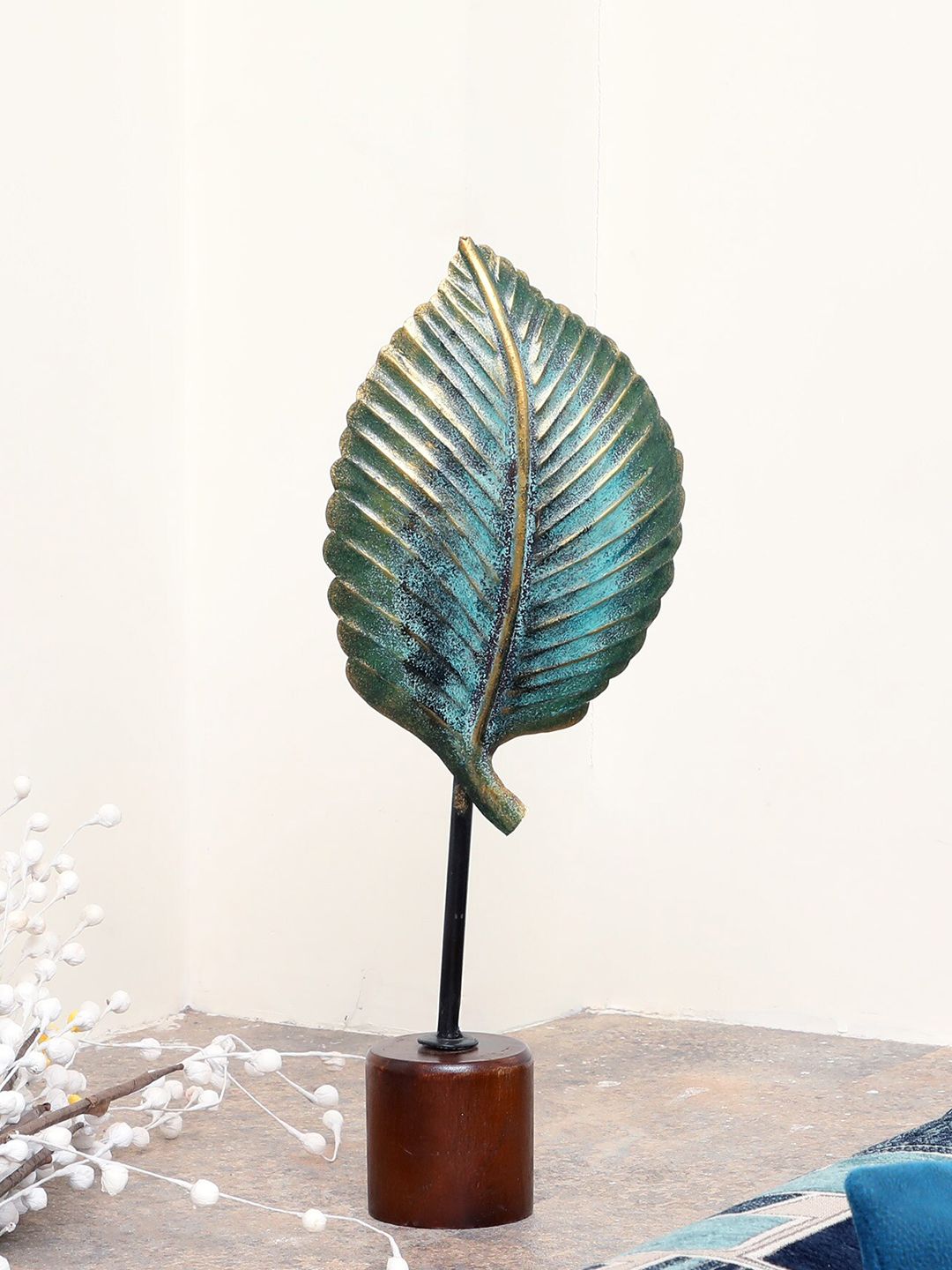 vedas Metallic-Toned & Blue T-Maiya Leaf Wall Decor Price in India