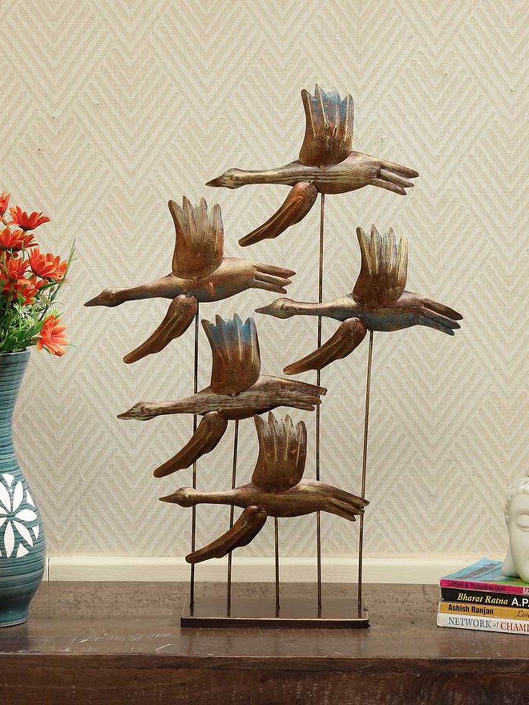 vedas Metallic-Toned Solid Bird Table Showpieces Price in India
