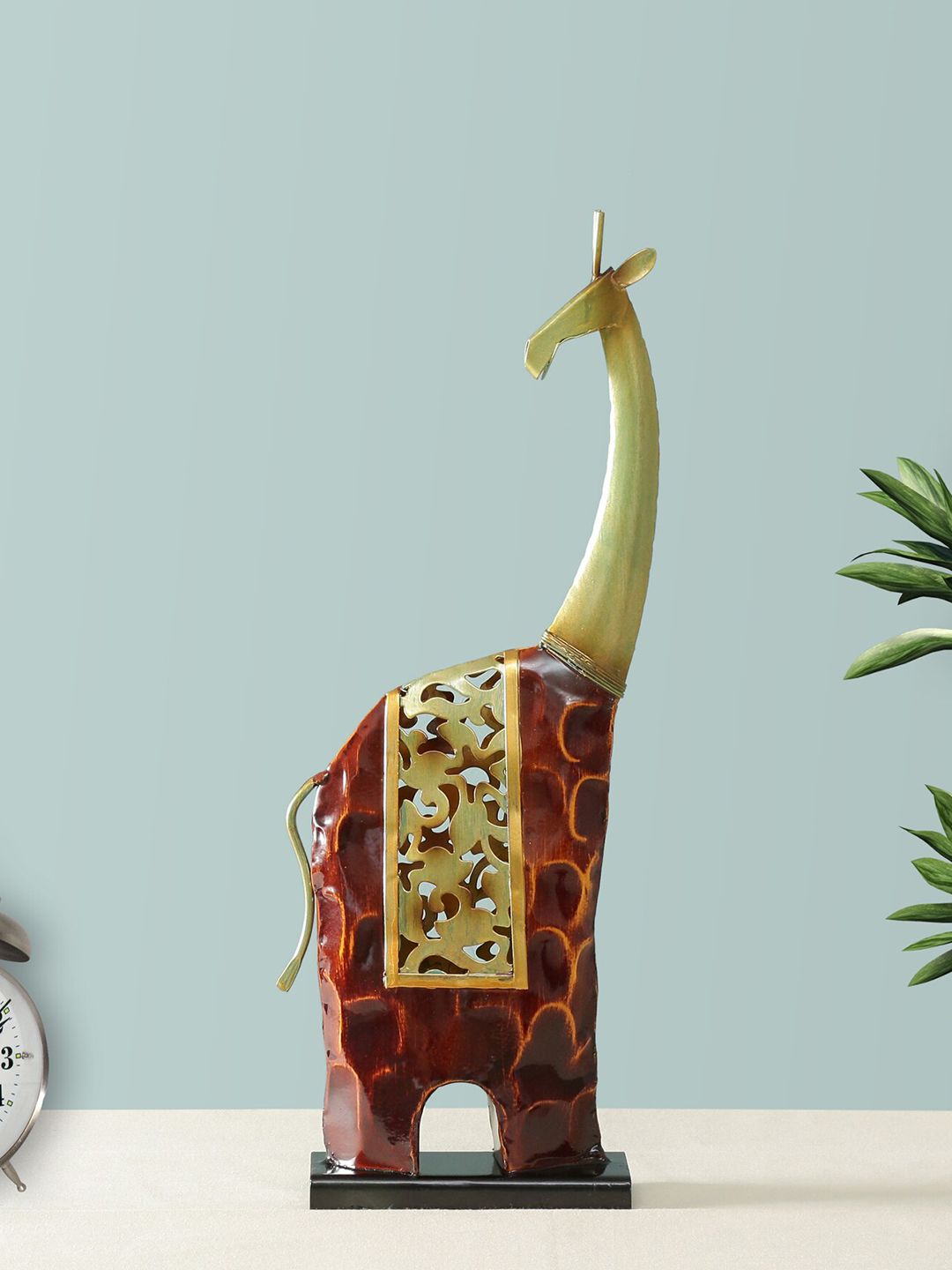 vedas Maroon & Beige Giraffe Figurine Showpiece Price in India