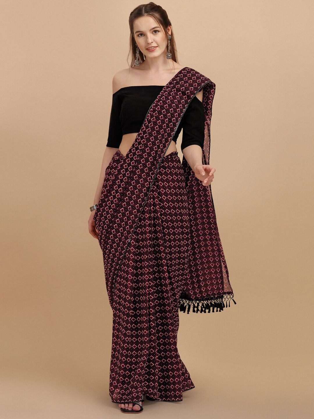 Sangria Maroon Geometric Printed Saree