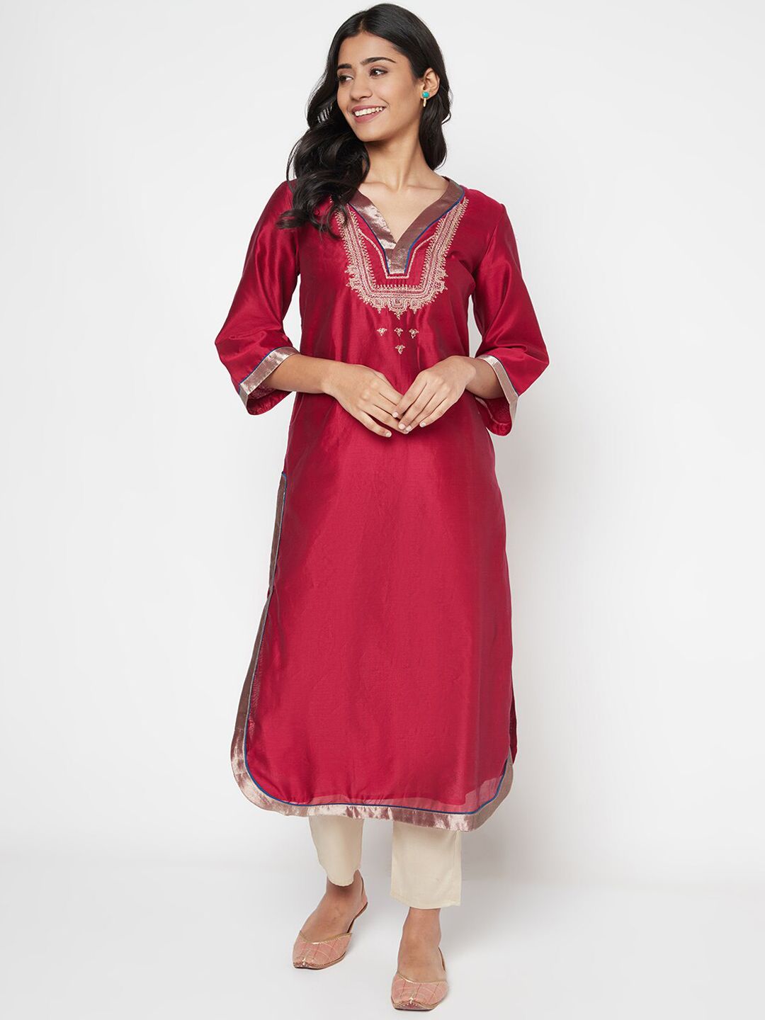 Fabindia Women Maroon Ethnic Motifs Yoke Design Thread Work Cotton Silk Kurta Price in India