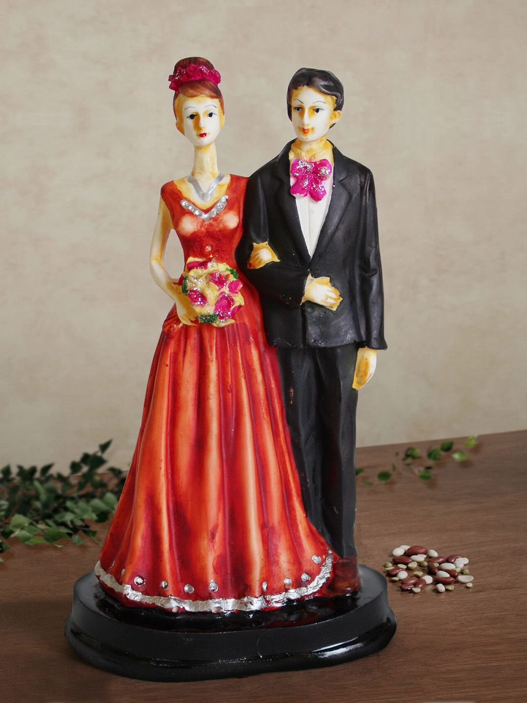 TIED RIBBONS Red & Black Love Couple Figurine Showpiece Price in India