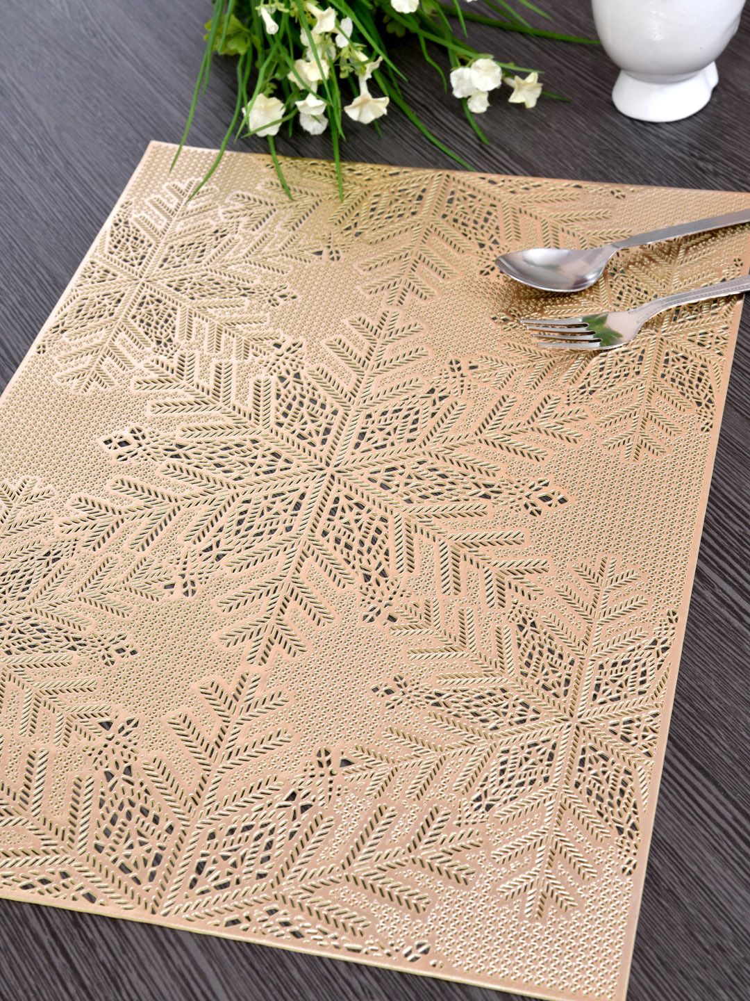 DREAM WEAVERZ Set Of 6 Gold-Coloured Snowflake Textured Table Placemats Price in India