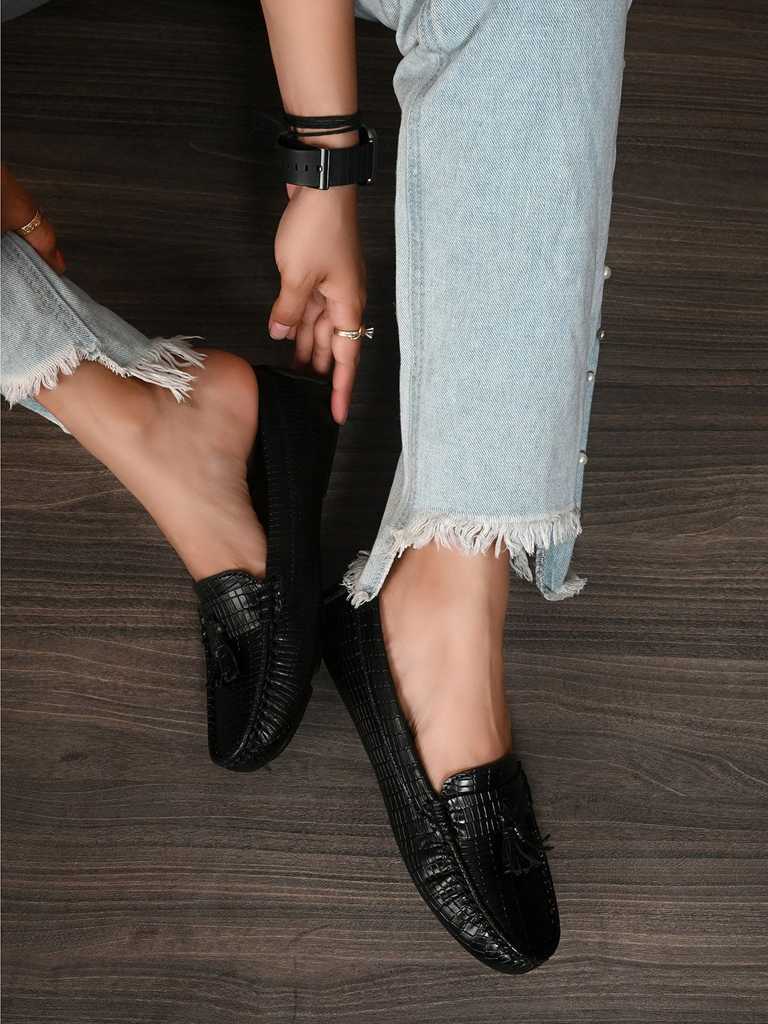 El Paso Women Black Textured Slip-On Loafers Price in India