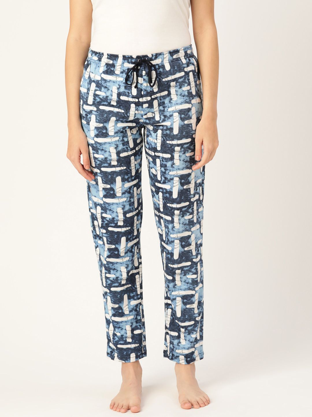 Leading Lady Women Blue & White Printed Pure Cotton High-Rise Lounge Pants Price in India