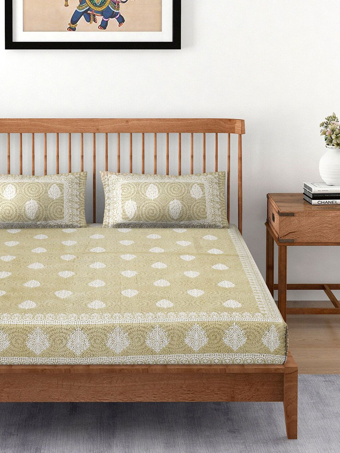 EK BY EKTA KAPOOR Beige & White Ethnic Motifs 120 TC Pure Cotton King Bedsheet with 2 Pillow Covers Price in India