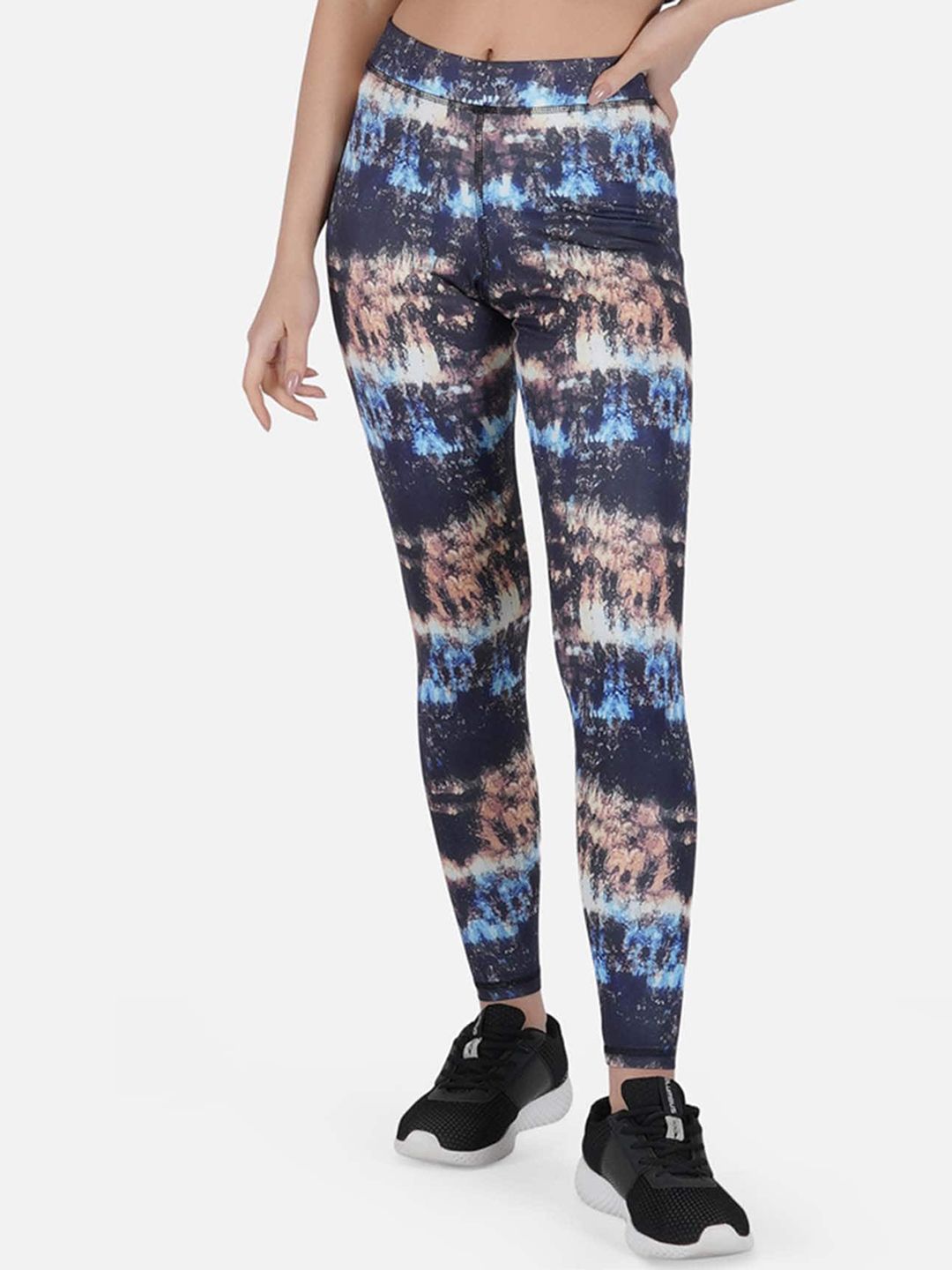 IMPERATIVE Women Black & Blue Printed Dry Fit Training Tights Price in India