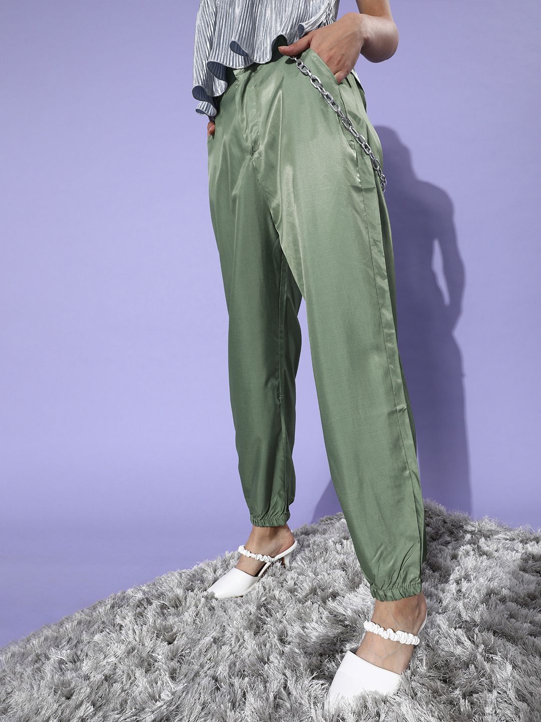 iki chic Women Gorgeous Green Solid Y2K Cargo Trousers Price in India