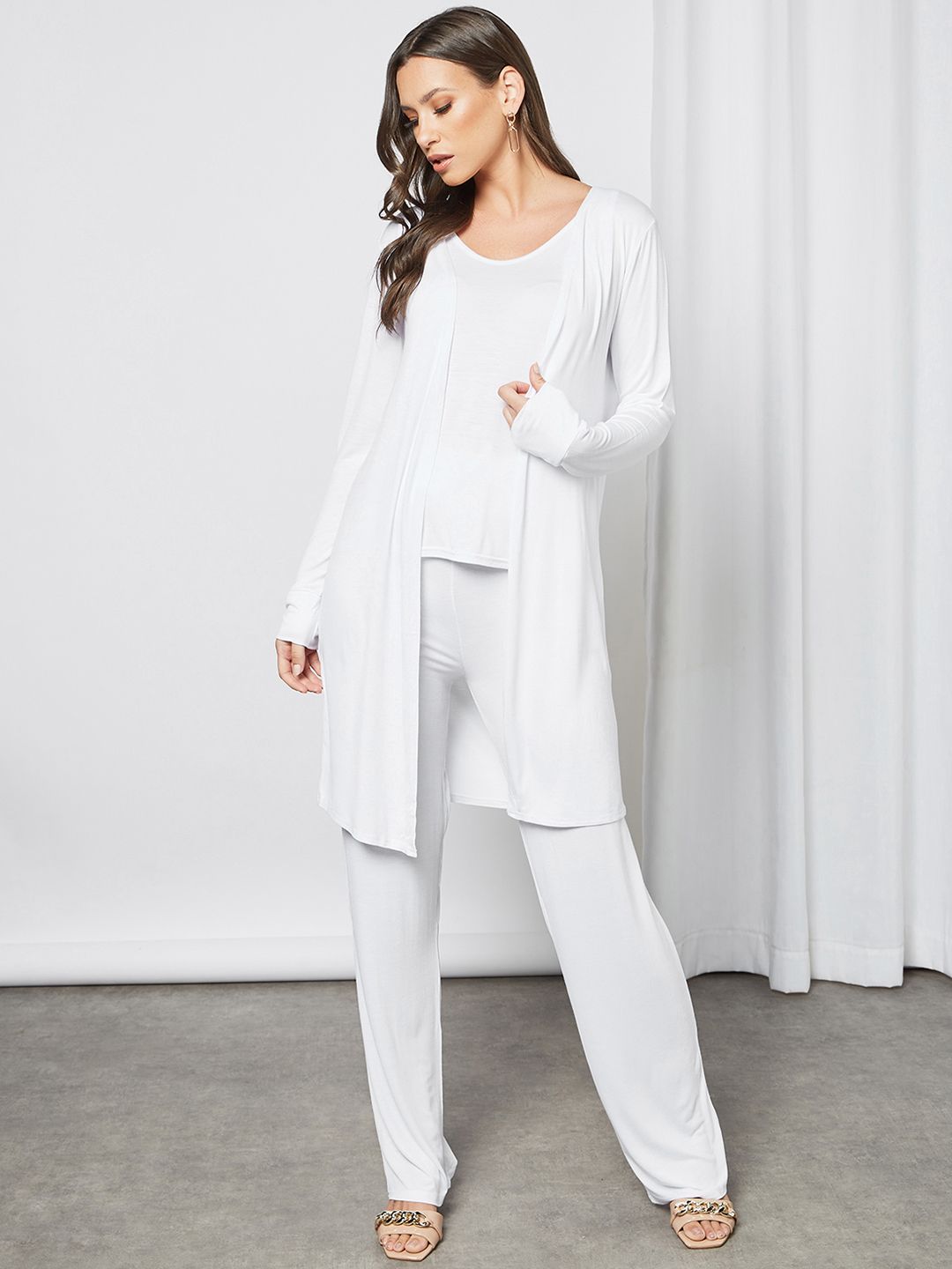 Femme Luxe Women White Solid Co-Ords Set with Shrug