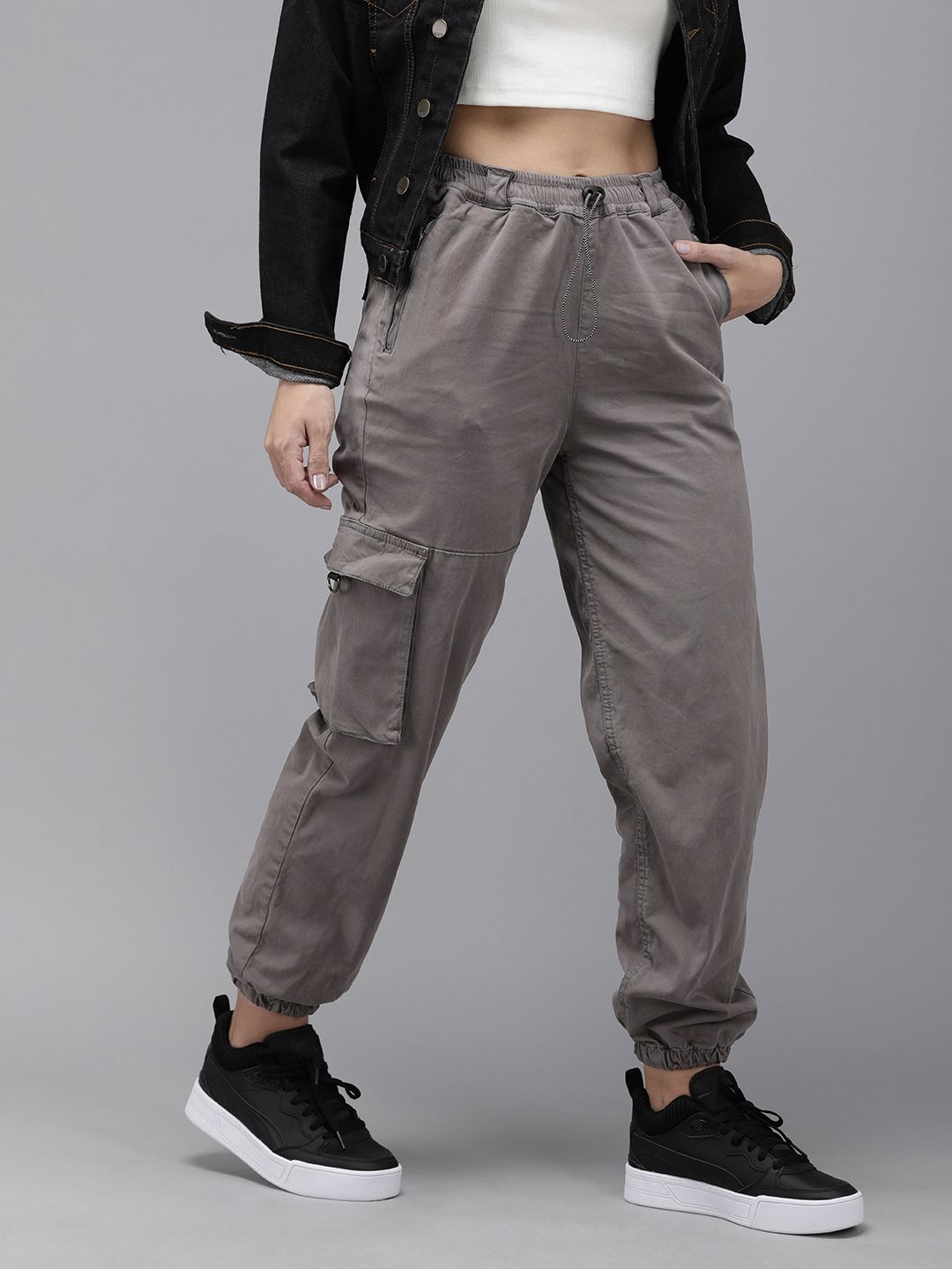 The Roadster Life Co. Women Mid-Rise Solid Joggers Trousers Price in India