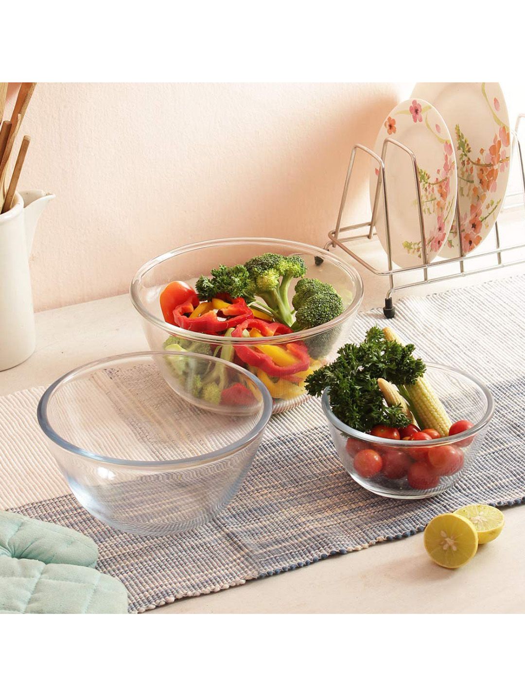 Femora Set of 3 Transparent Borosilicate Glass Microwave Safe Mixing Bowls Price in India