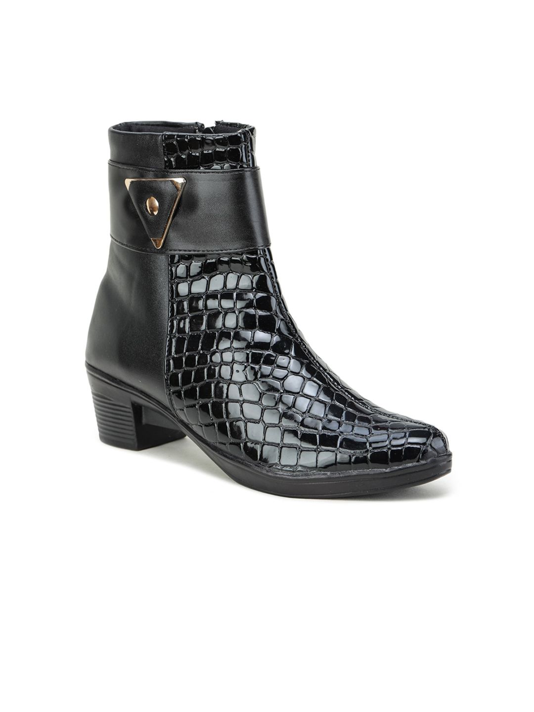 TRASE Women Black HIgh-Top Block Heeled Boots Price in India