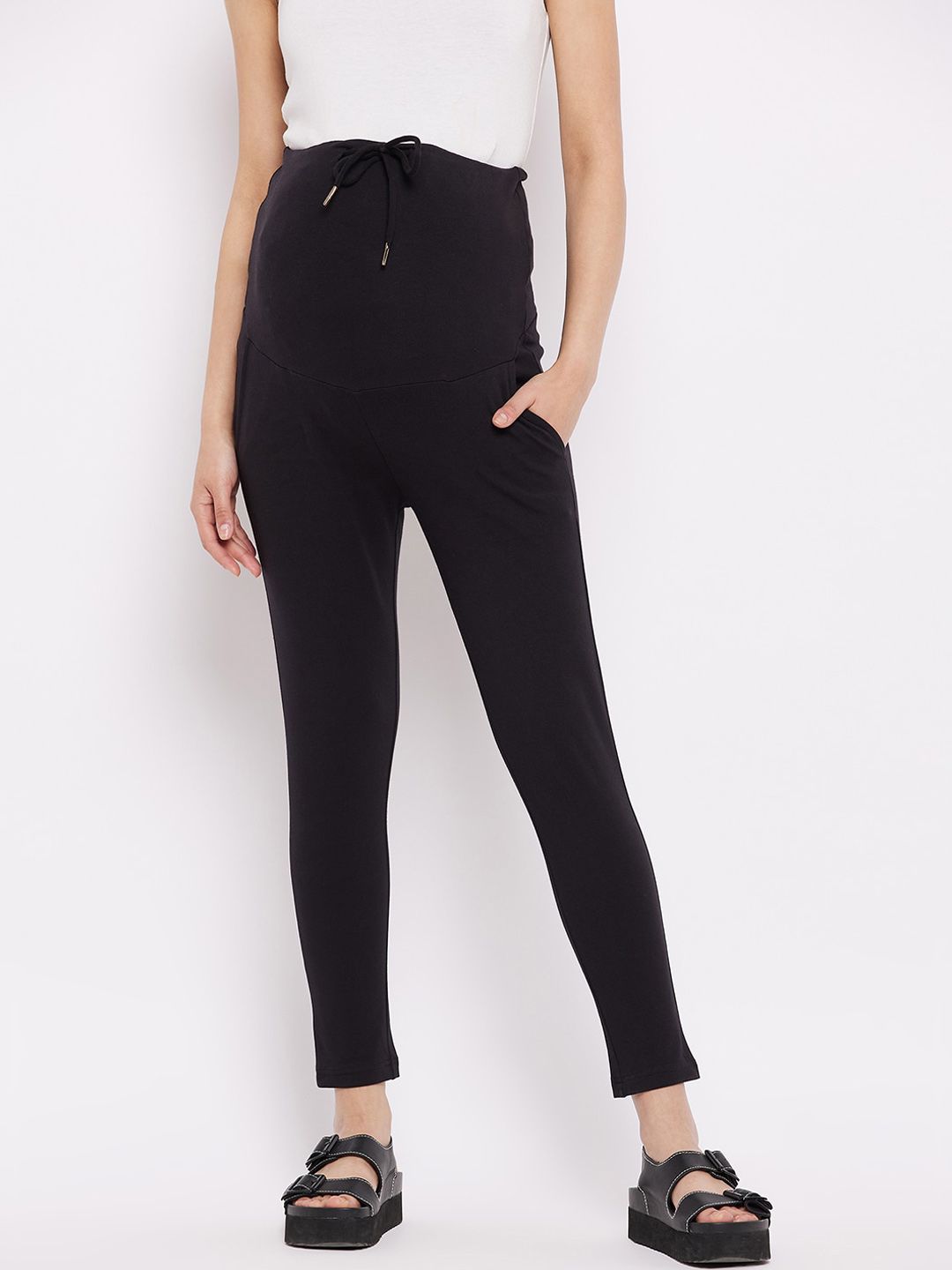 Hypernation Women Black Slim Fit Maternity Lounge Pants Price in India