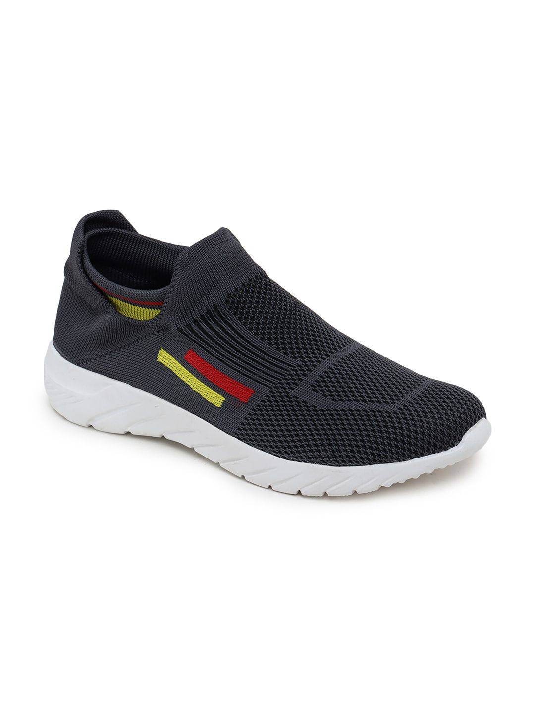 TRASE Women Grey Running Shoes Price in India