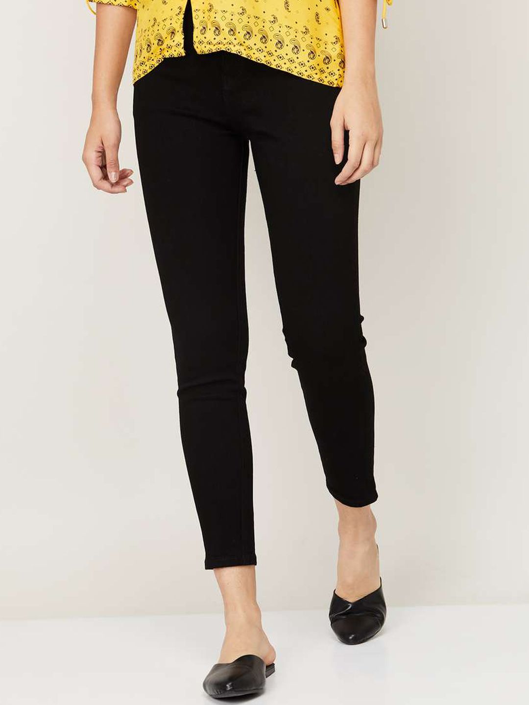 Xpose Women Black Comfort Slim Fit High-Rise Stretchable Jeans Price in India