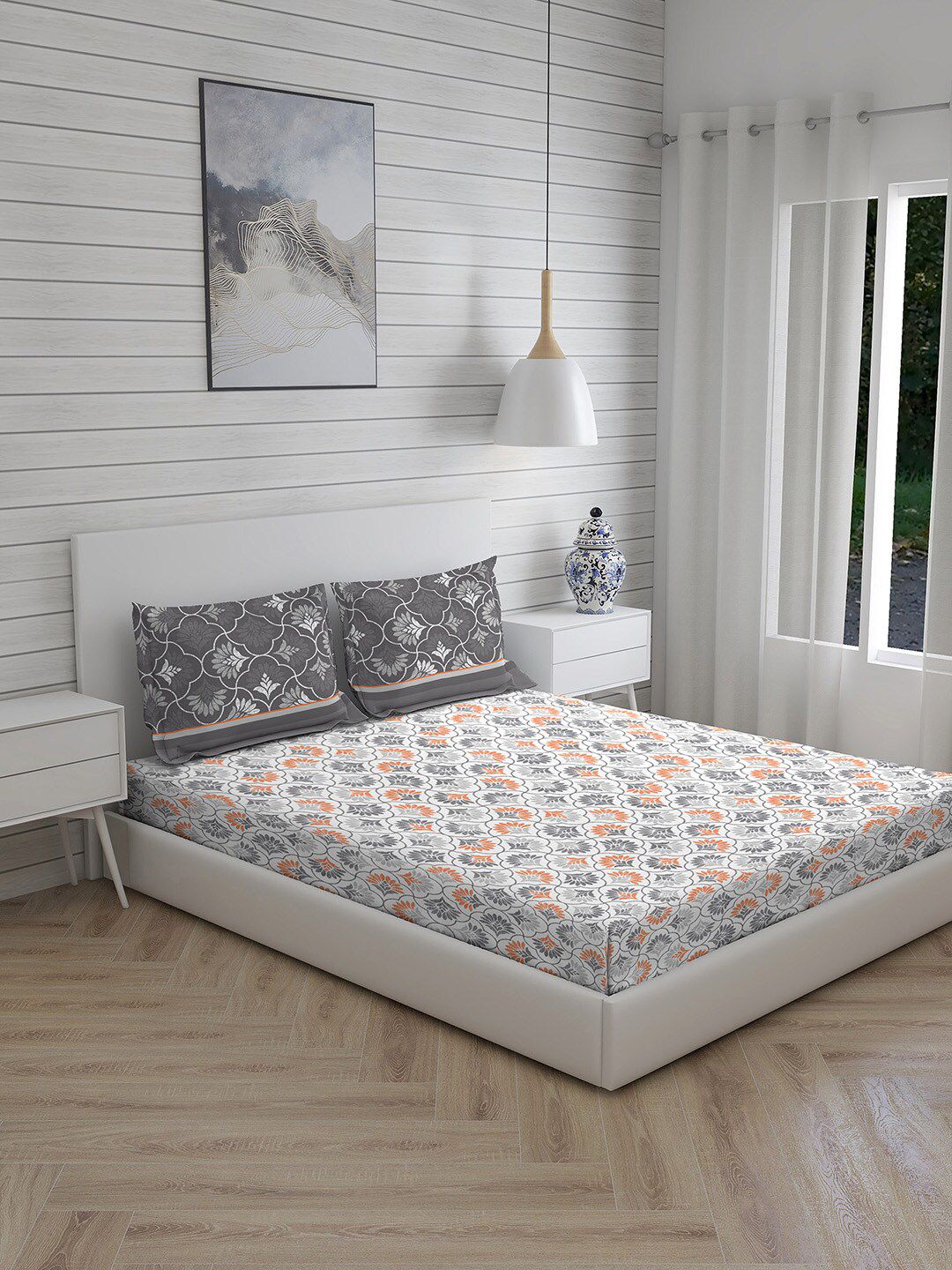 Layers Grey & White Floral Queen Bedsheet with 2 Pillow Covers Price in India