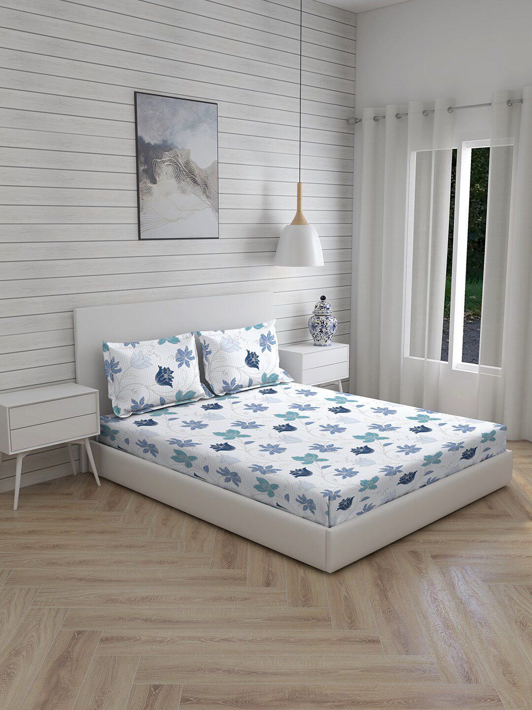 Layers Blue & White Floral 144 TC King Bedsheet with 2 Pillow Covers Price in India