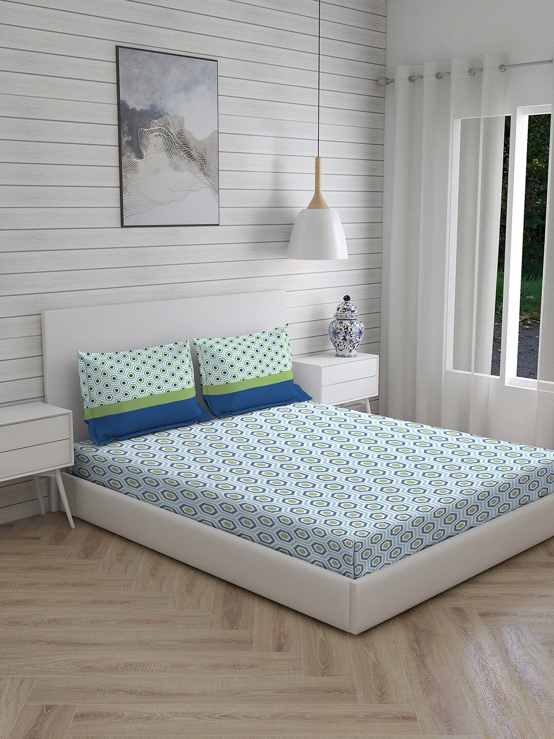 Layers Green & Blue 230 TC Geometric Queen Bedsheet with 2 Pillow Covers Price in India