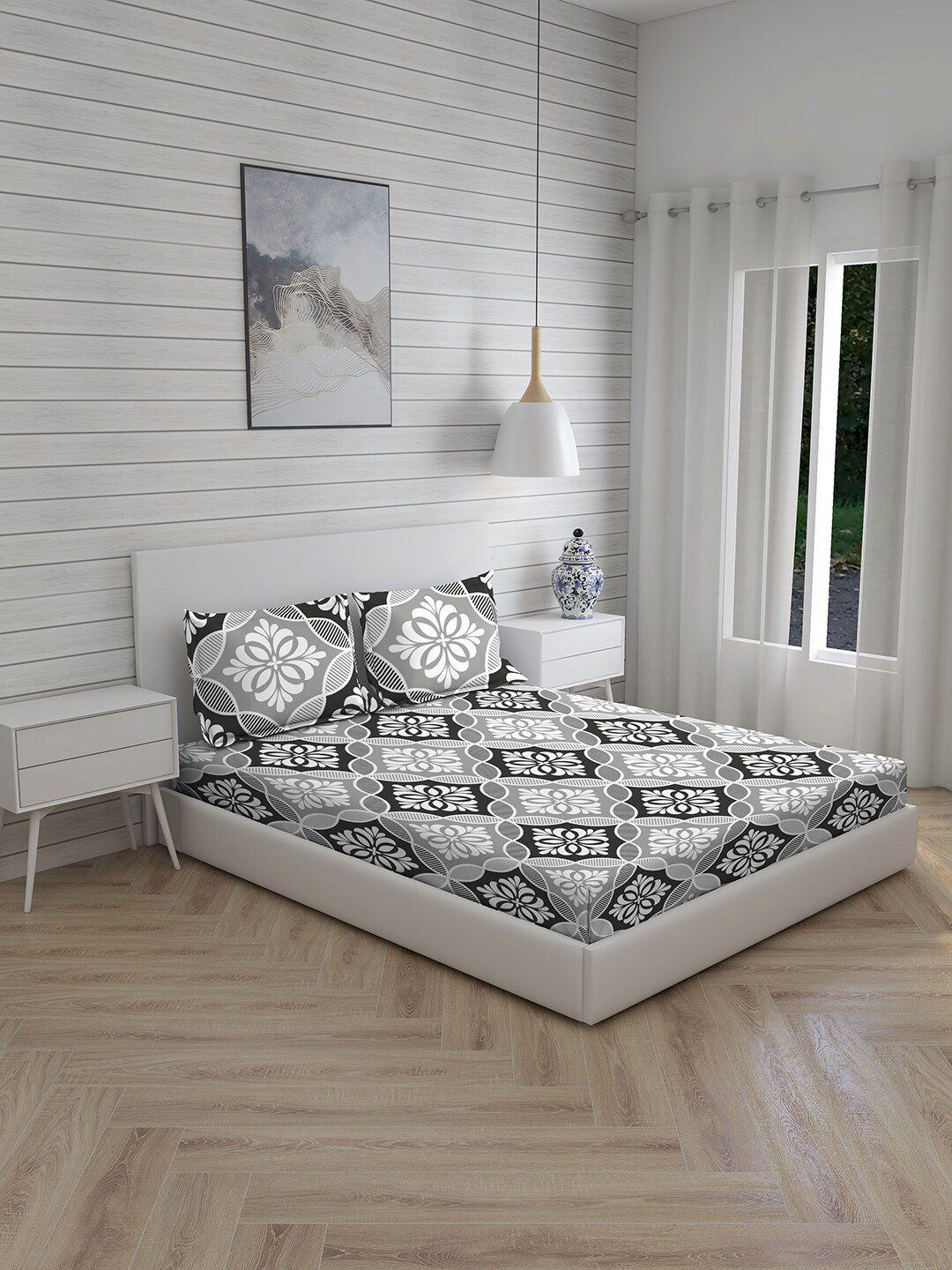 Layers Grey Geometric Printed 144 TC King Bedsheet with 2 Pillow Covers Price in India
