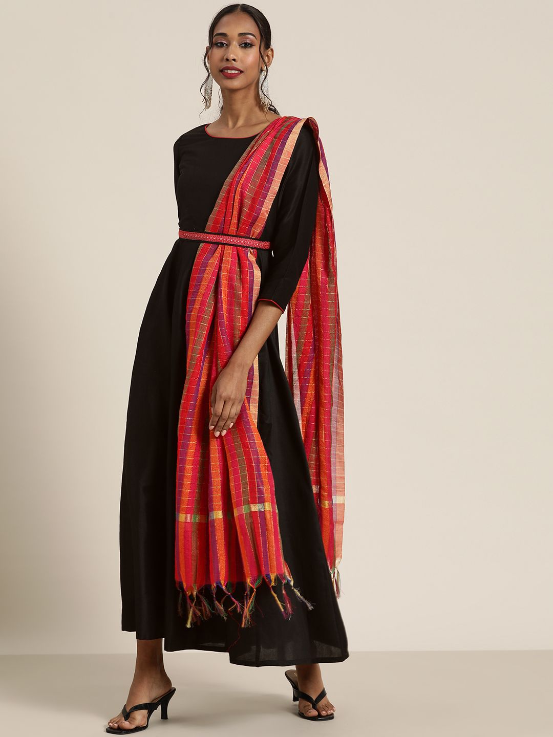 Shae by SASSAFRAS Black & Red Ethnic A-Line Maxi Dress Price in India