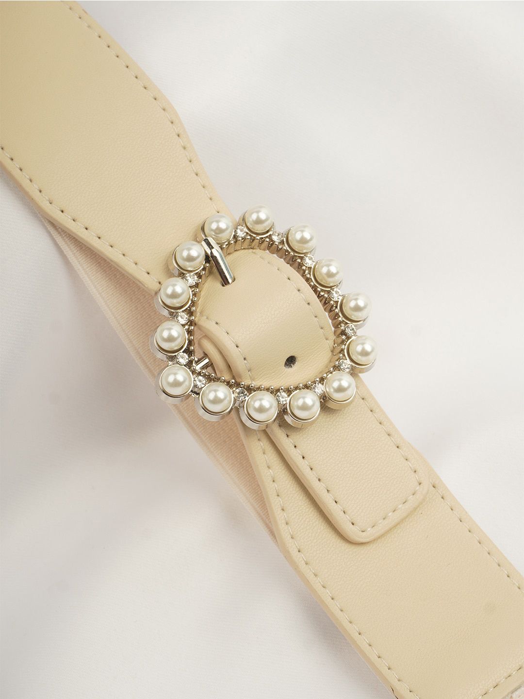 Ferosh Women Off White Pearl Heart Buckle Stretchable Belt Price in India