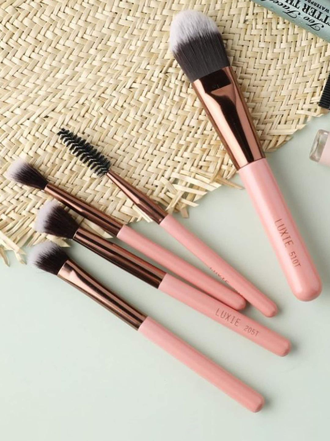 LUXIE Set of 5 Rose Gold Travel Brushes Price in India