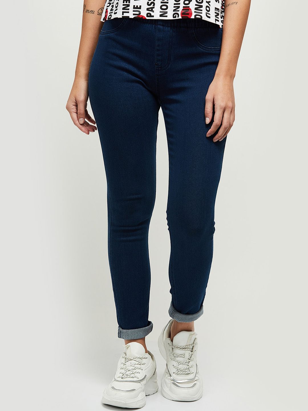 max Women Blue Solid Jeans Price in India