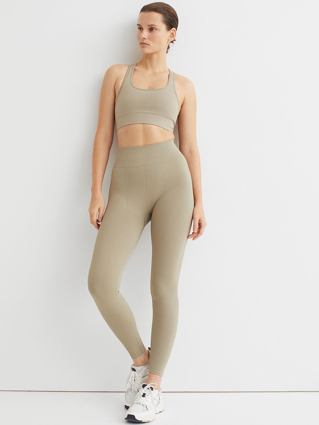 H&M Women Beige Seamless Sports Tights Price in India