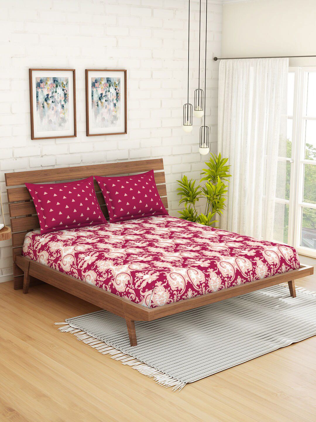 SPACES Maroon & White Geometric 144 TC Pure Cotton Queen Bedsheet with 2 Pillow Covers Price in India