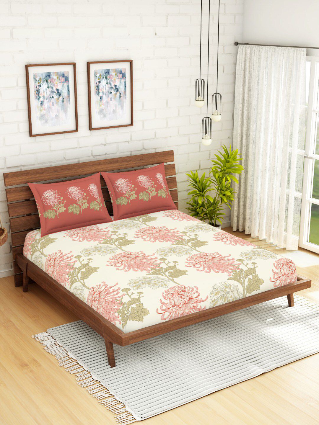 SPACES Off White Floral Printed 144 TC 1 Queen Bedsheet with 2 Pillow Covers Price in India