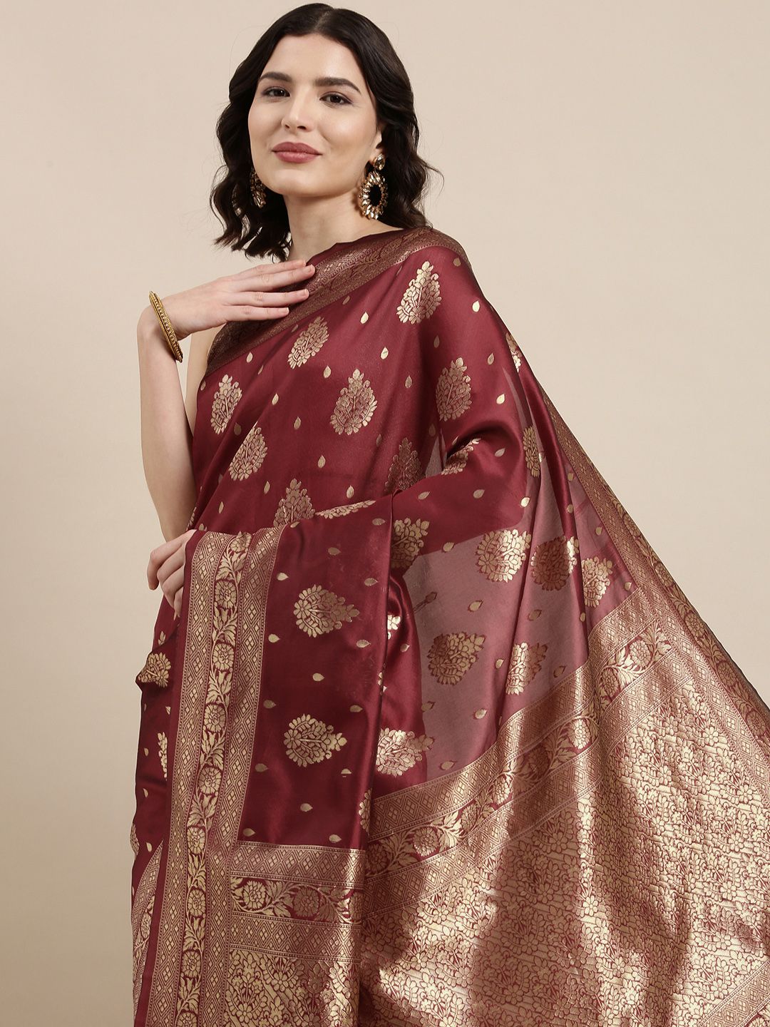 VAIRAGEE Red & Golden Ethnic Motifs Silk Blend Banarasi Saree Price in India